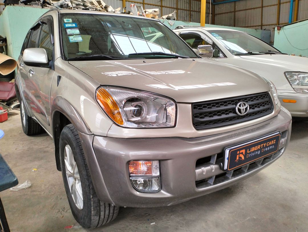 តូយ៉ូតា RAV 4 L 2002forsale