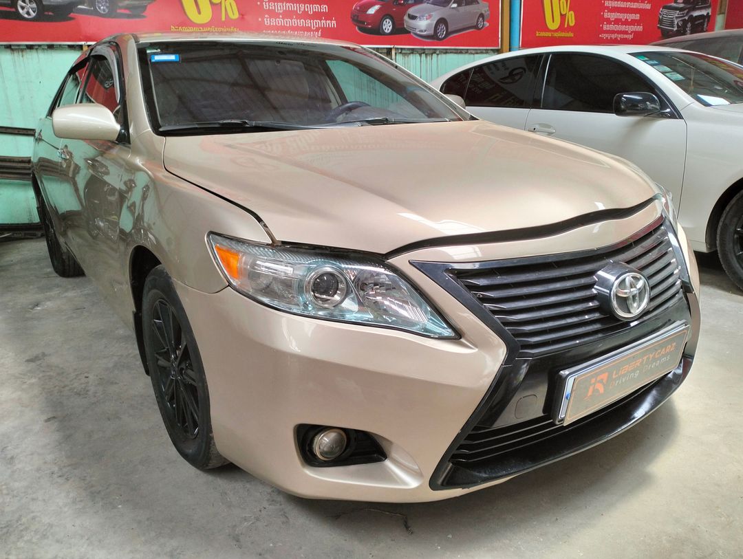 តូយ៉ូតា Camry Le 2009forsale