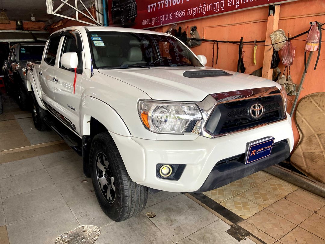 តូយ៉ូតា Tacoma 2012forsale