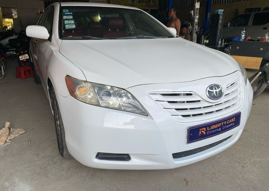 តូយ៉ូតា Camry Le 2007forsale