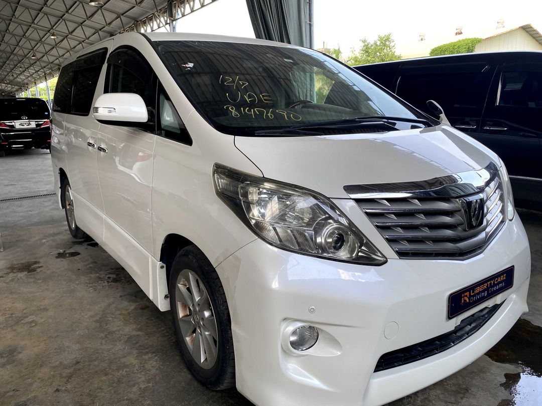 តូយ៉ូតា អាល់ហ្វា 2011forsale