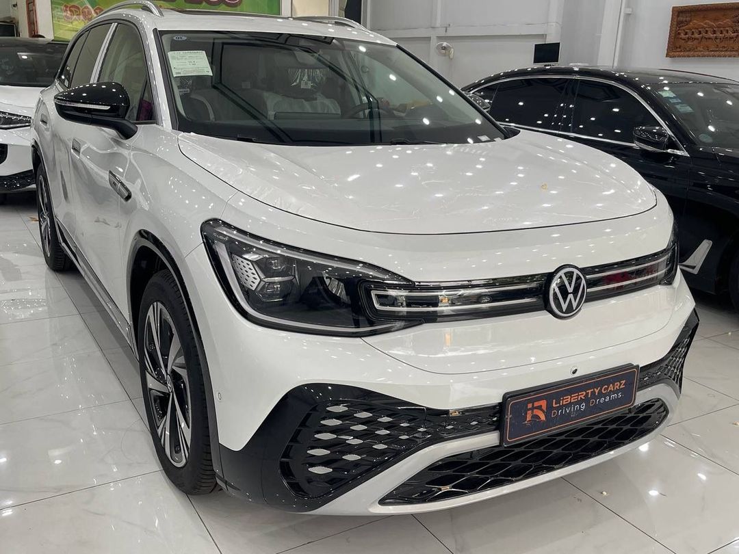 Volkswagen EV CROZZ ID.6 2025forsale