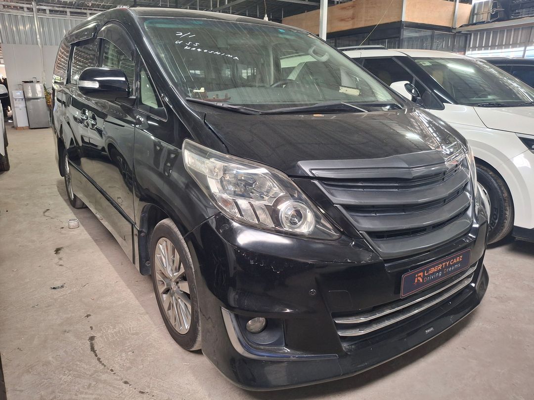តូយ៉ូតា អាល់ហ្វា 2012forsale