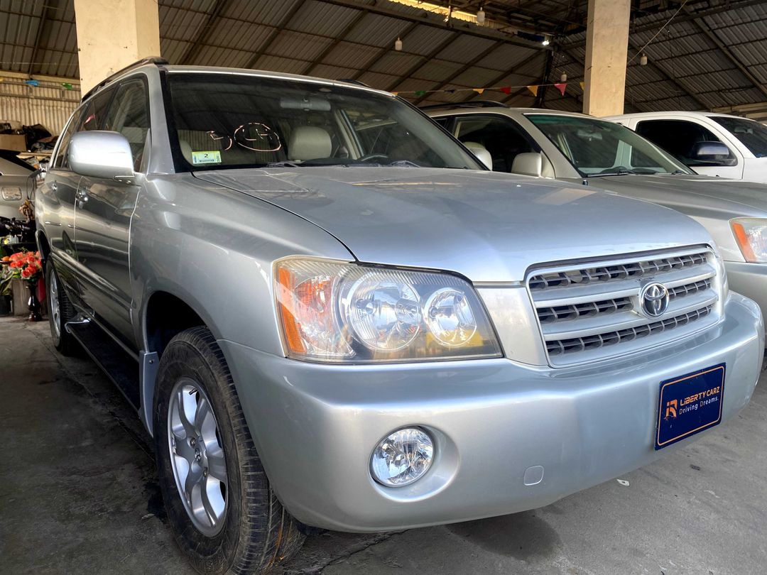 តូយ៉ូតា Highlander 2003forsale