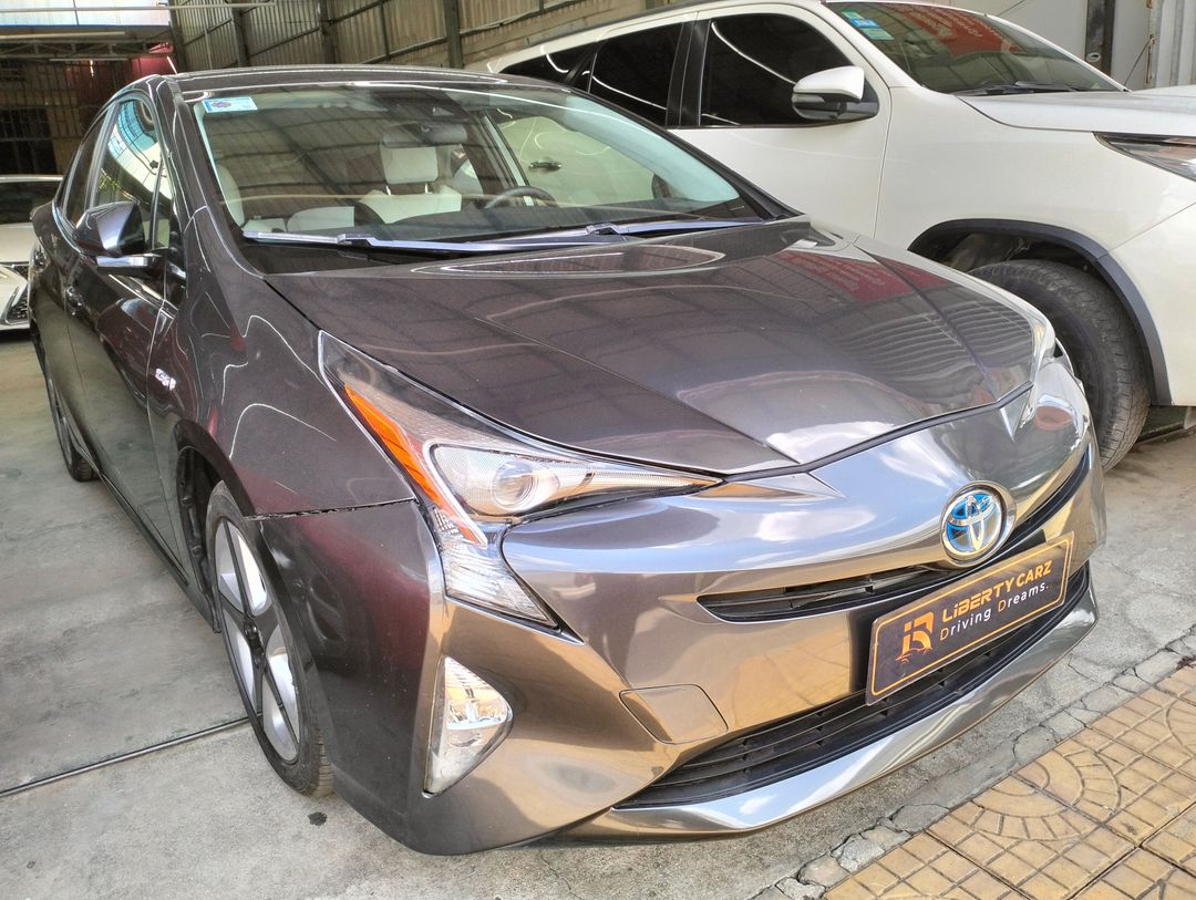 តូយ៉ូតា Prius 2016forsale
