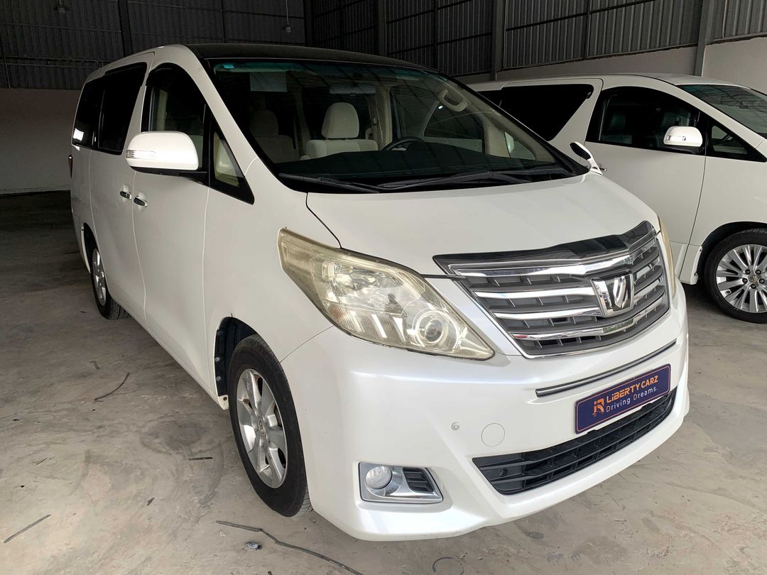 តូយ៉ូតា អាល់ហ្វា 2012forsale