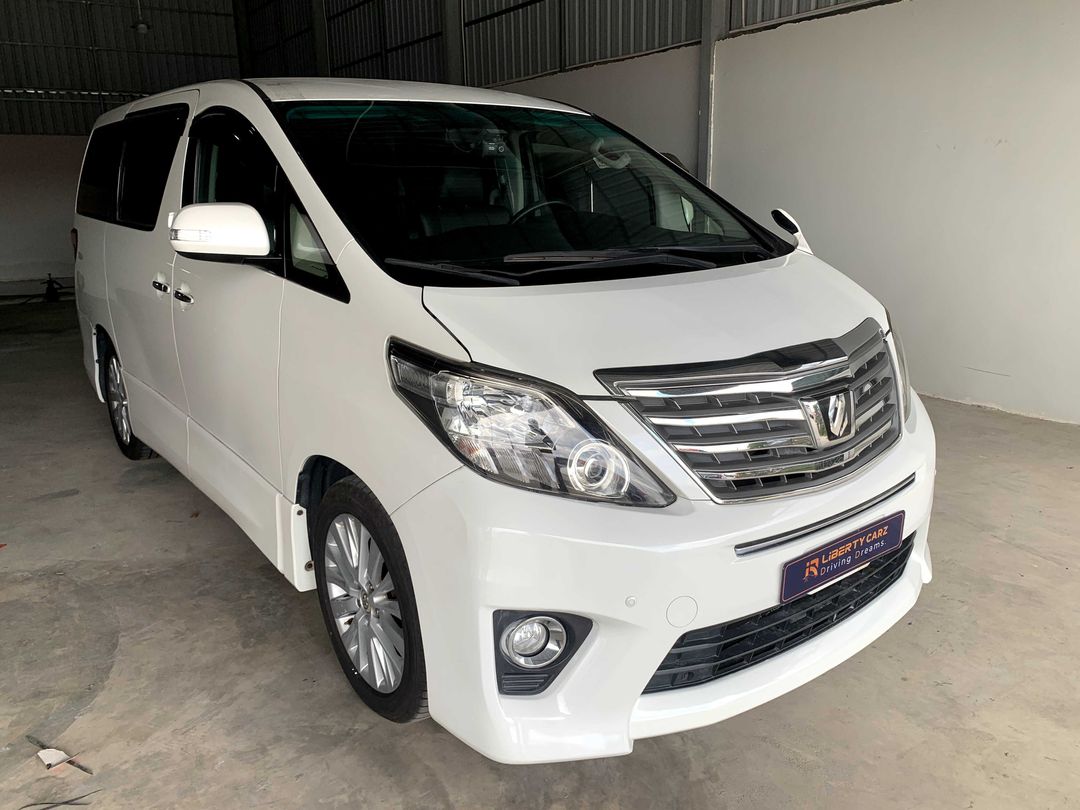 តូយ៉ូតា អាល់ហ្វា 2012forsale