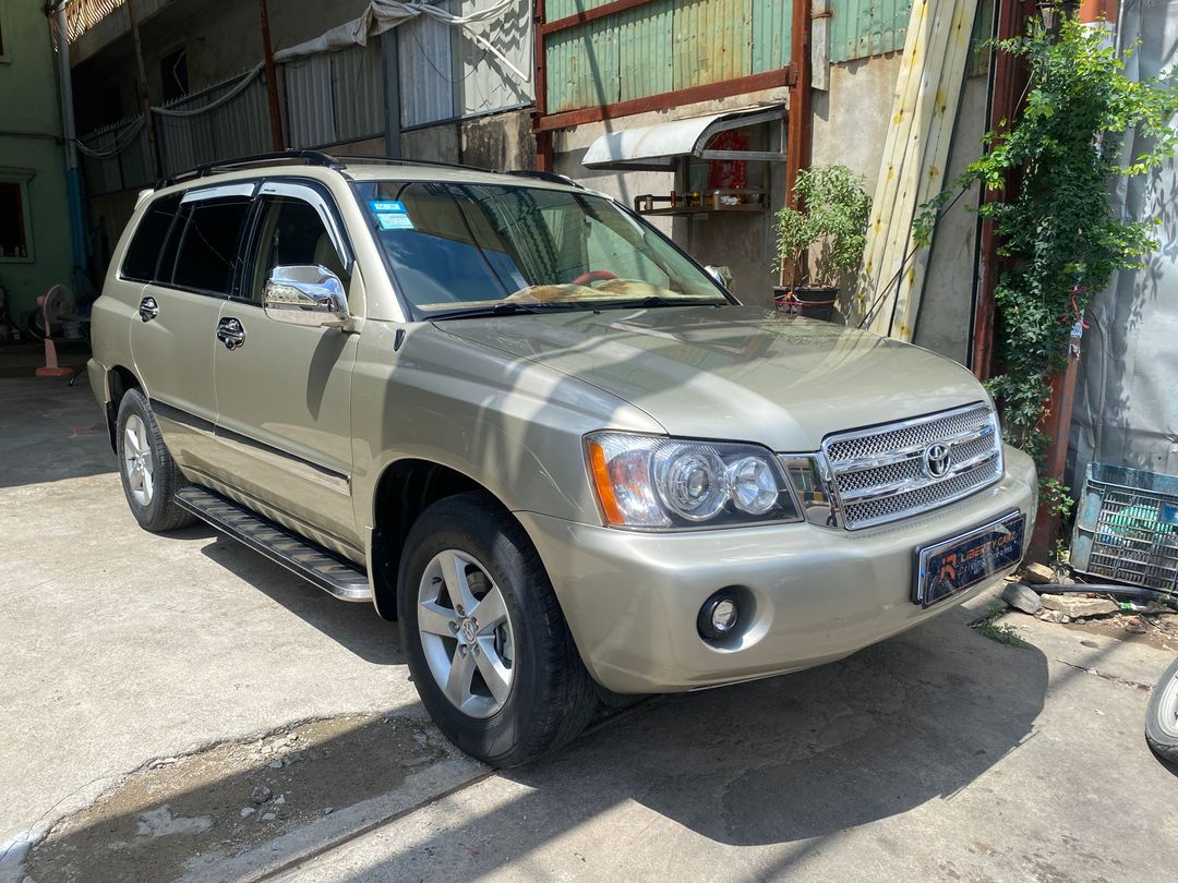 តូយ៉ូតា Highlander 2003forsale
