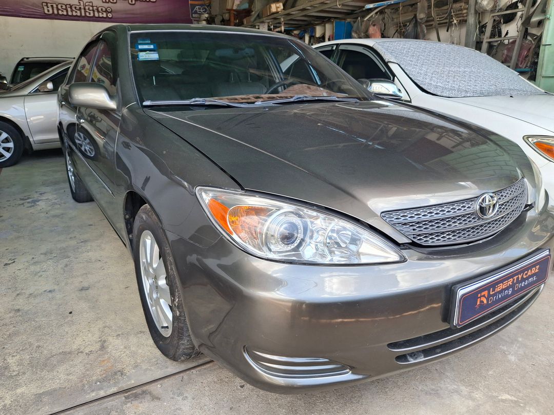 丰田 凯美瑞XLE 2002forsale