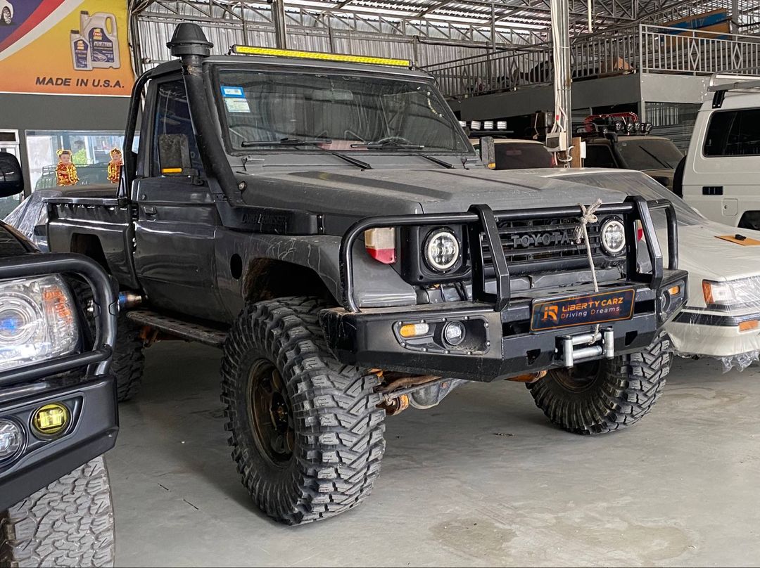 តូយ៉ូតា Land Cruiser 1994forsale