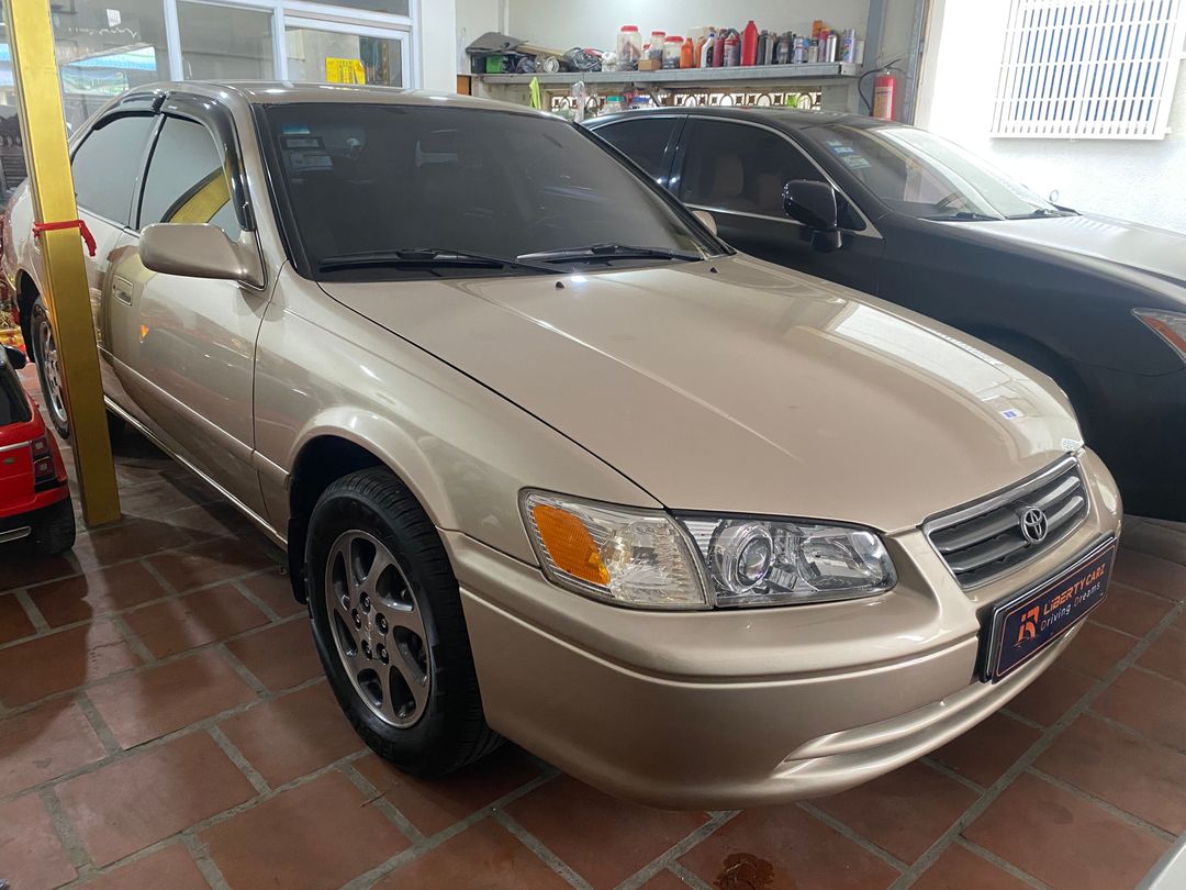 Toyota Camry Le 2000forsale