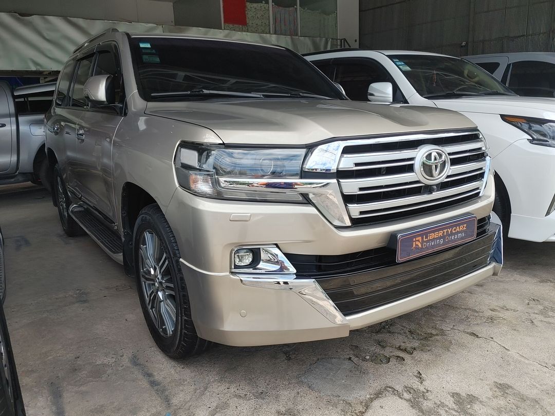 តូយ៉ូតា Land Cruiser 2011forsale