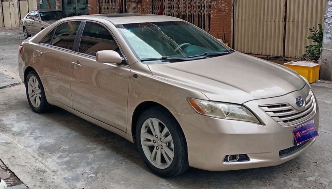 តូយ៉ូតា Camry Le 2007forsale