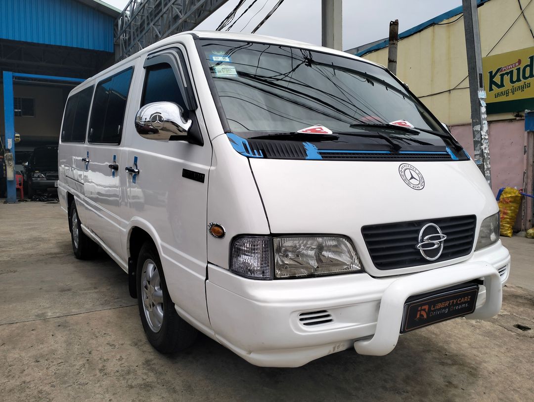 KG汽车 Istana 2001forsale