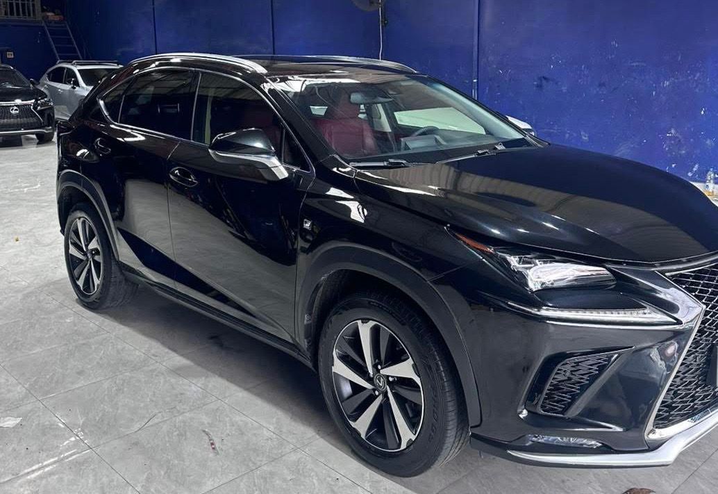 雷克萨斯 NX 300 F运动款 2018forsale