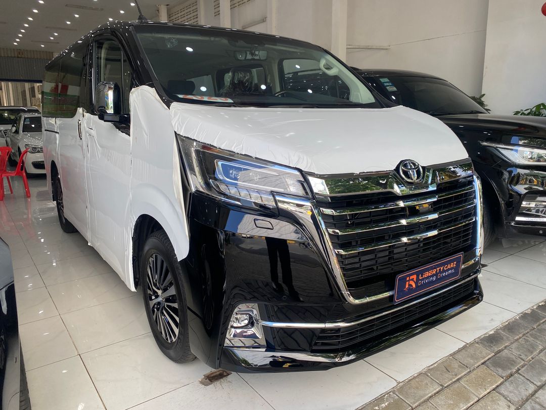 Toyota Granvia 2025forsale