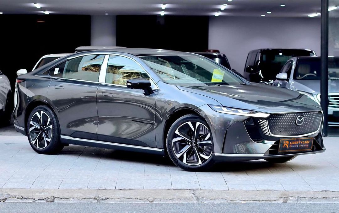 Mazda E-Z6 2025forsale