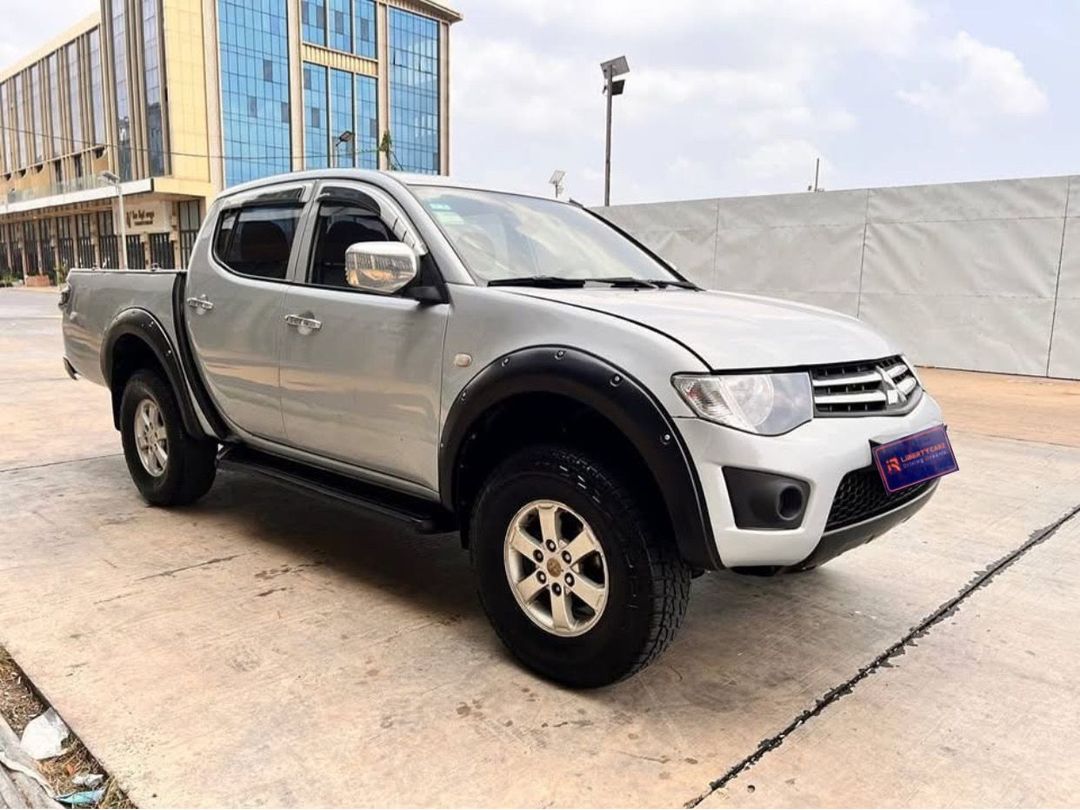 三菱 Triton 2012forsale