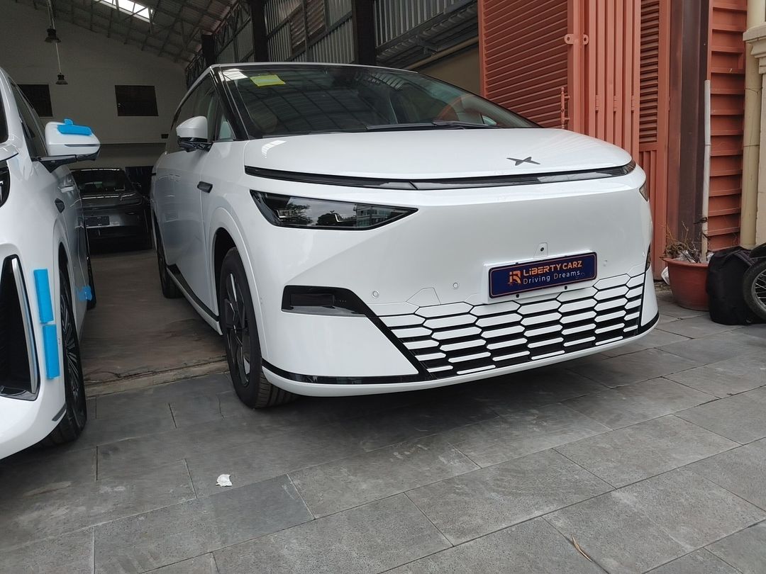 XPENG  X9 2024forsale