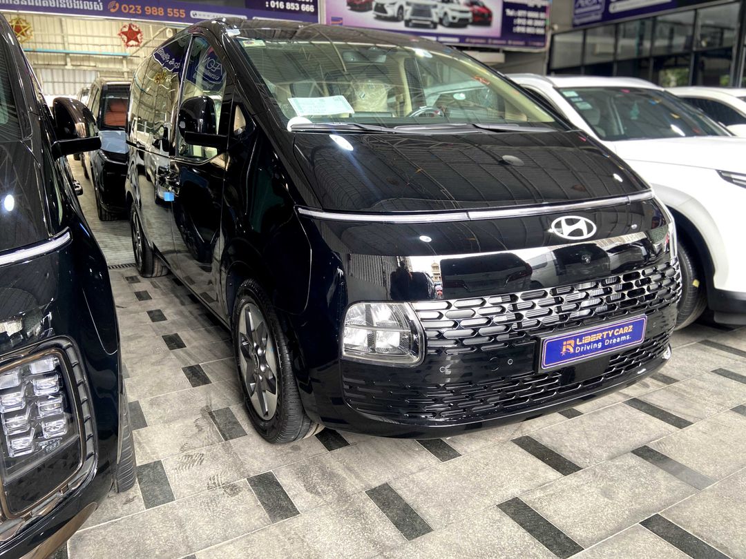 现代 Staria 2025forsale