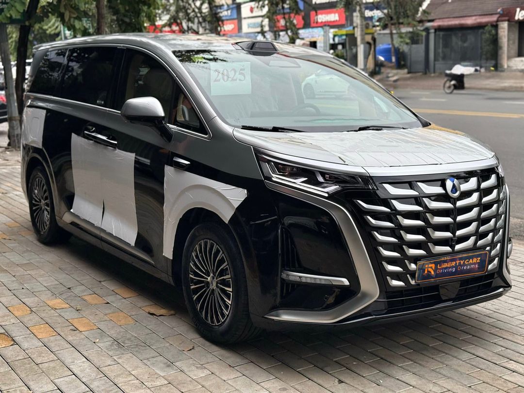 DENZA D9 DM-i 2025forsale