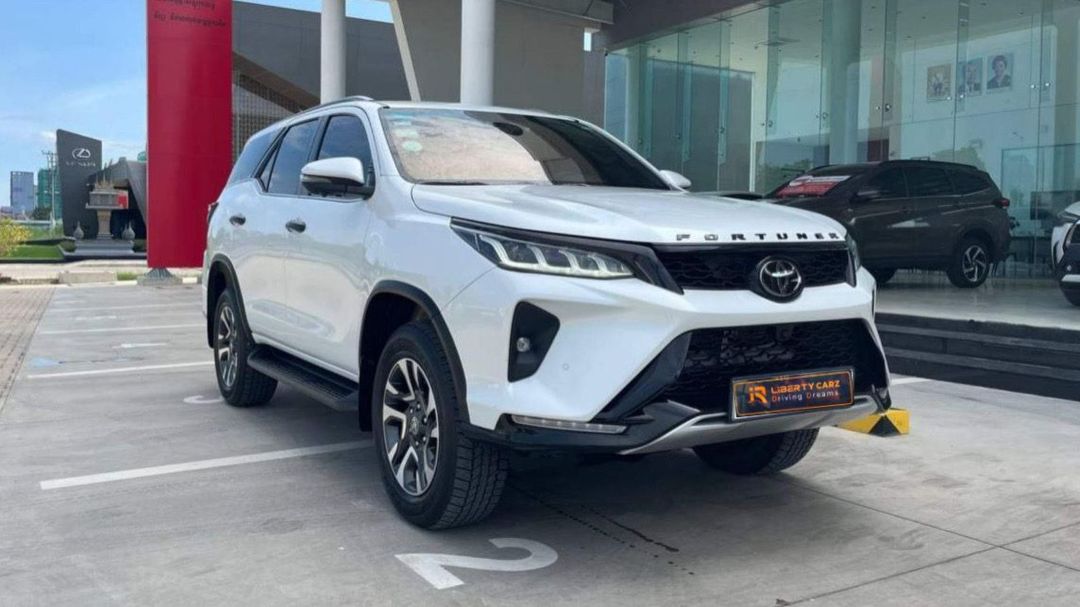 丰田 Fortuner Legender 2023forsale