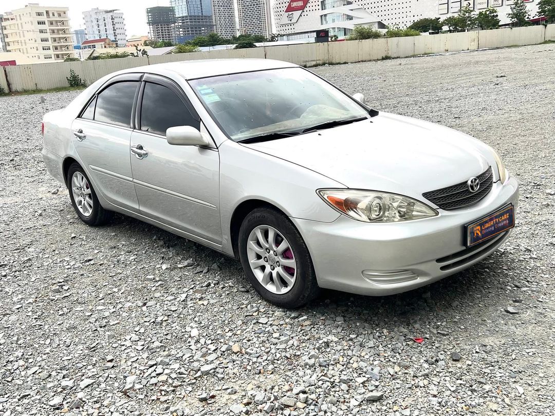 丰田 凯美瑞XLE 2002forsale