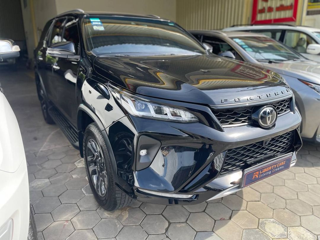 Toyota Fortuner Legender 2022forsale