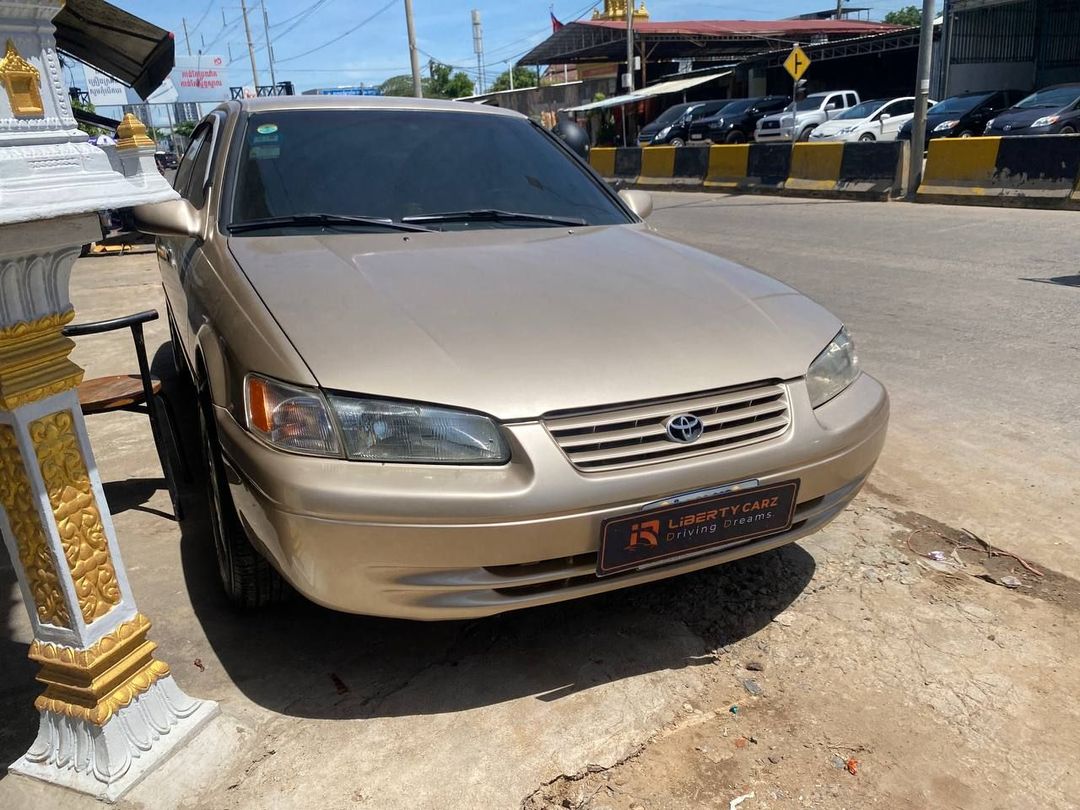 丰田 Camry Le 1998forsale