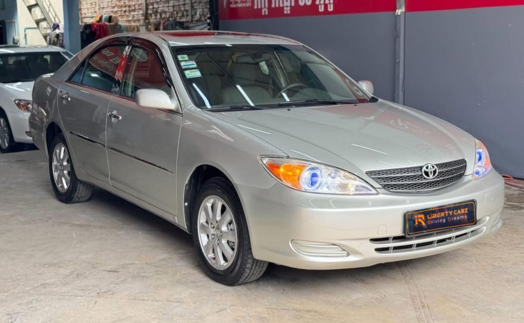 丰田 凯美瑞XLE 2002forsale