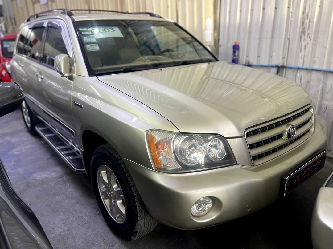 តូយ៉ូតា Highlander 2003forsale