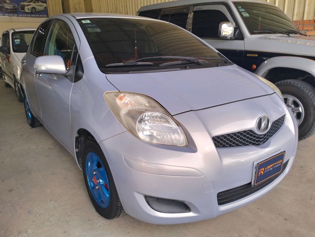 តូយ៉ូតា Vitz 2008forsale