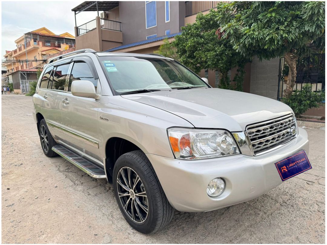 តូយ៉ូតា Highlander 2002forsale