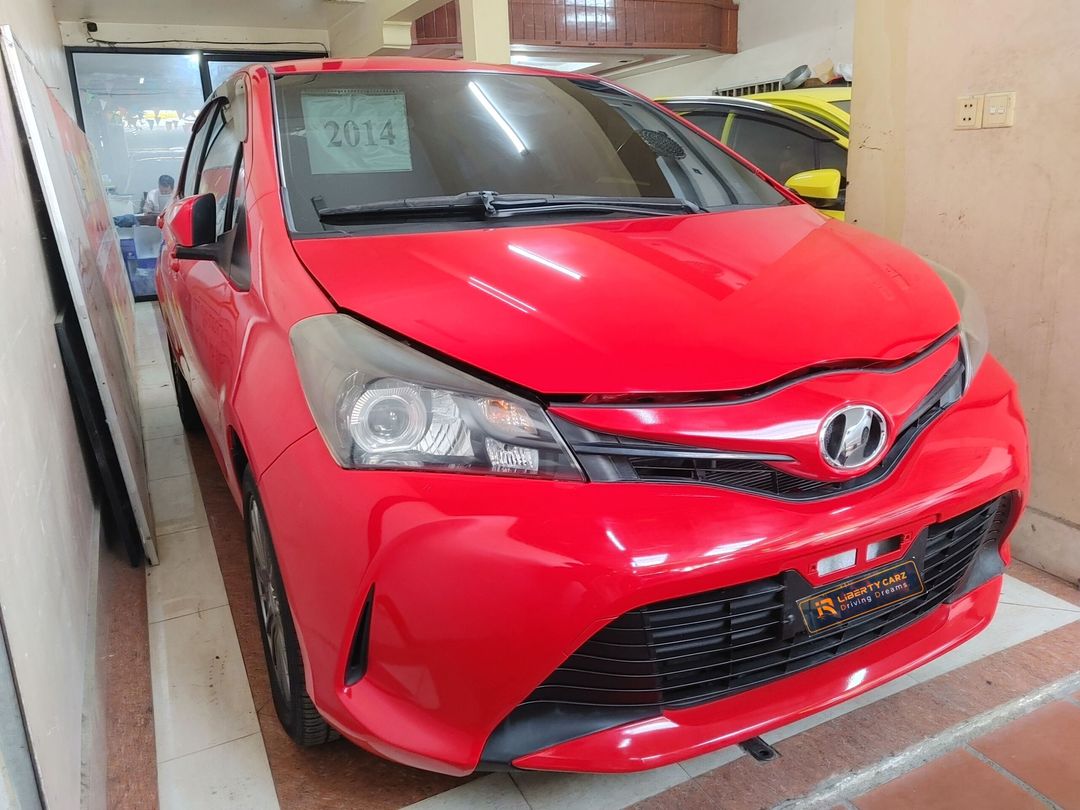 តូយ៉ូតា Vitz 2014forsale