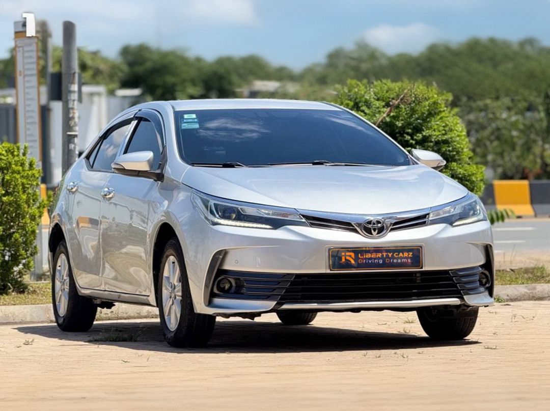 丰田 卡罗拉 Altis 2017forsale
