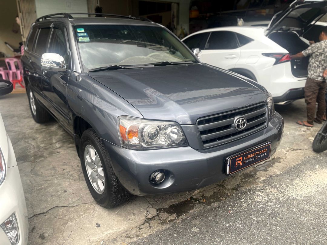 តូយ៉ូតា Highlander 2004forsale