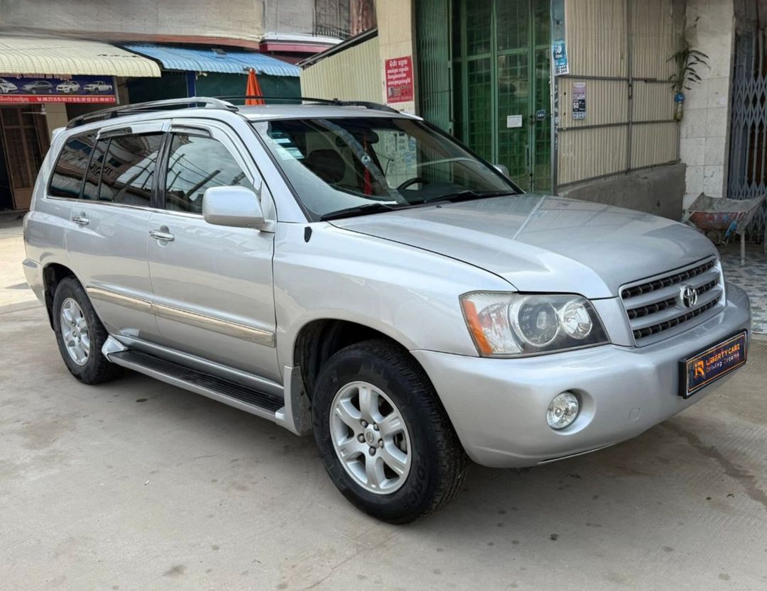 តូយ៉ូតា Highlander 2002forsale