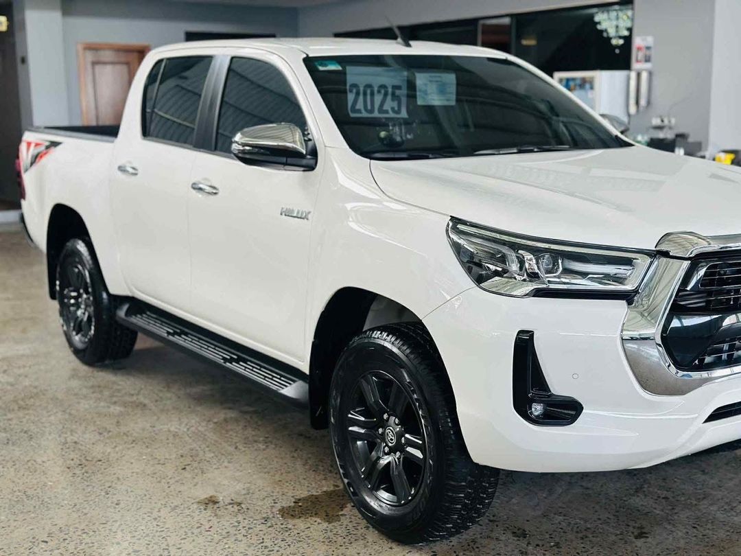 Toyota Hilux V-Edition 2025forsale