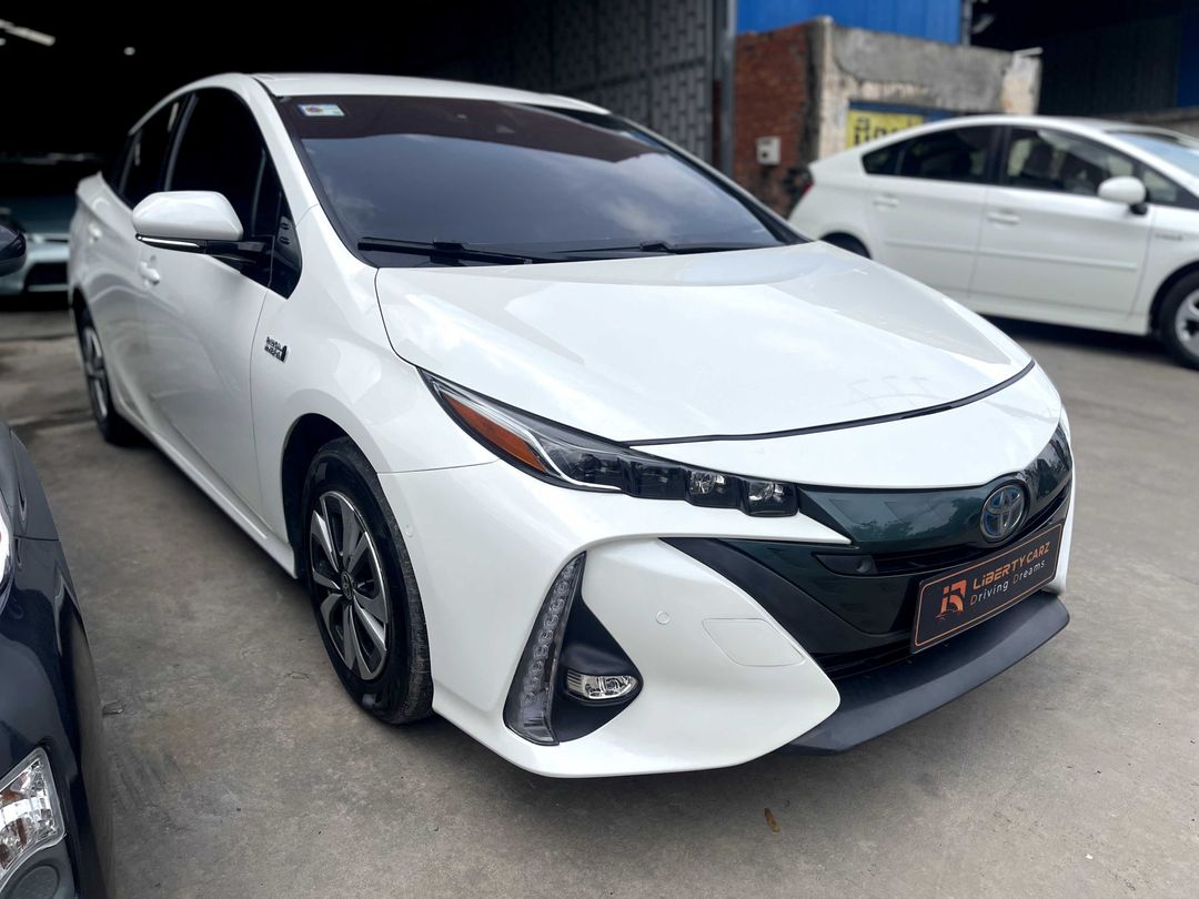 តូយ៉ូតា Prius Prime 2017forsale