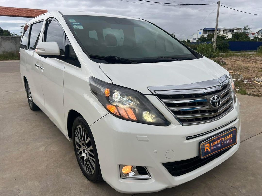 តូយ៉ូតា អាល់ហ្វា 2011forsale