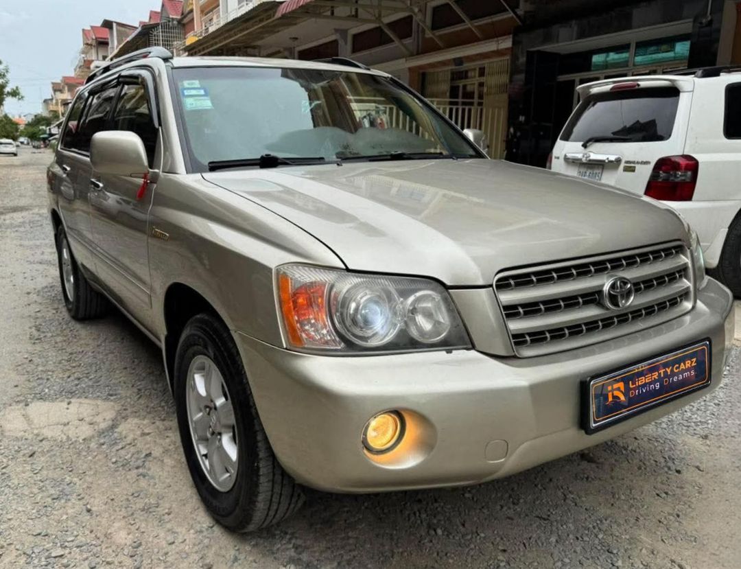 តូយ៉ូតា Highlander 2002forsale