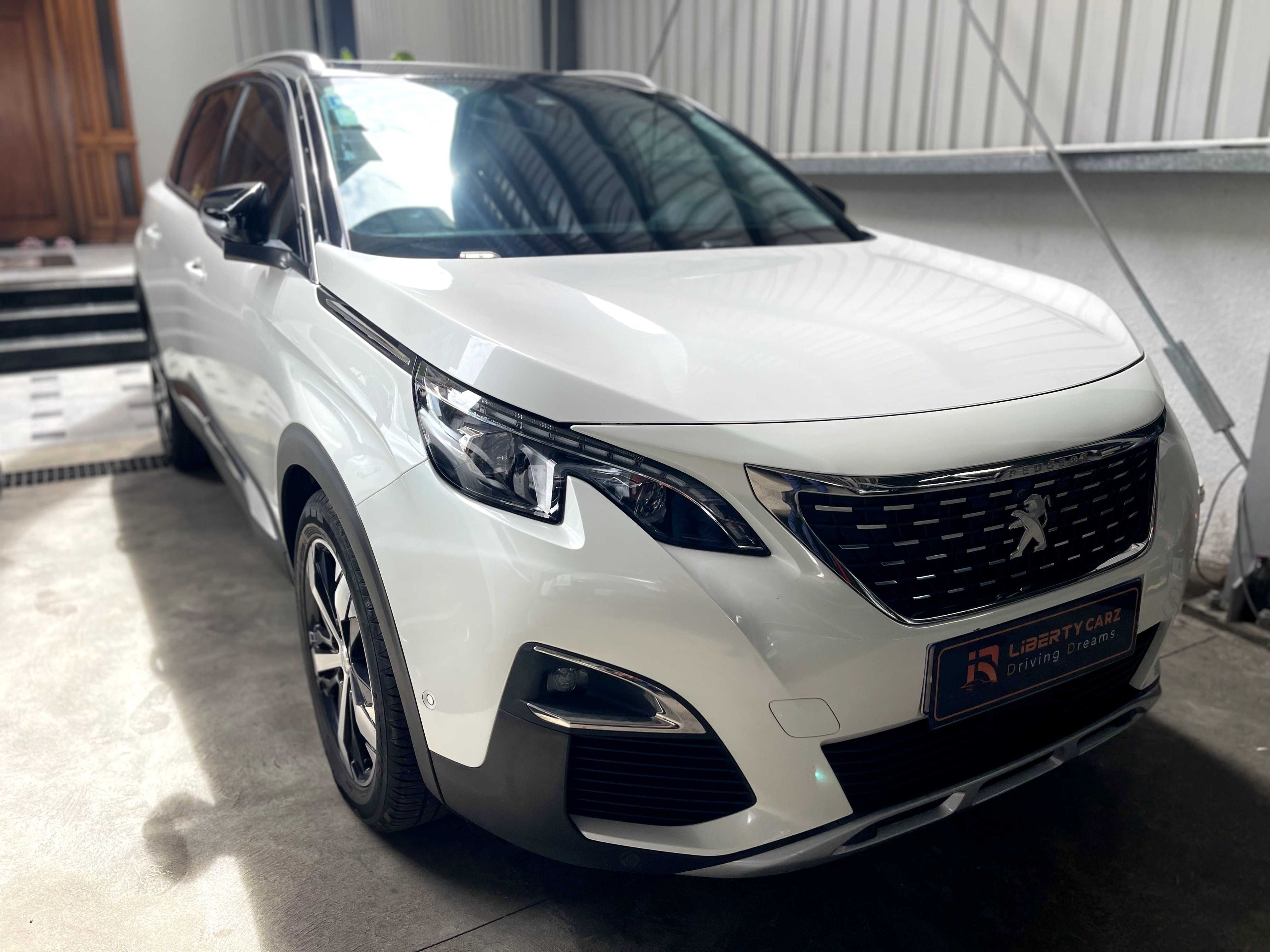 Peugeot 5008 2019
