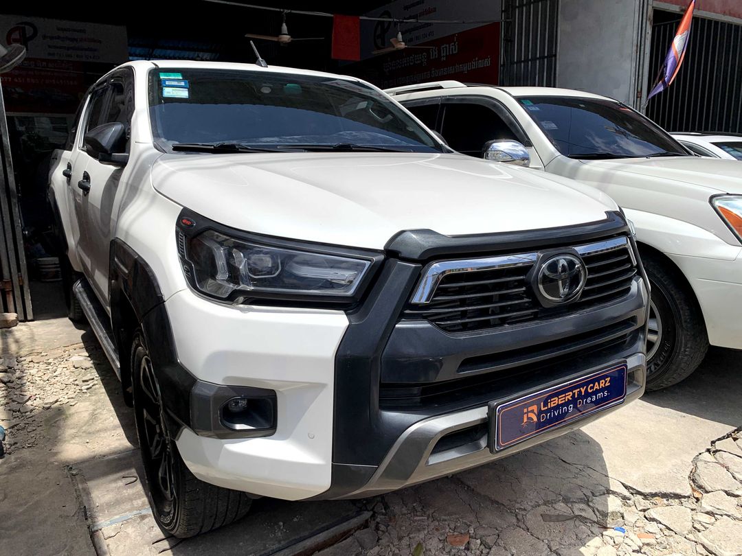 តូយ៉ូតា Hilux Revo Rally 2021forsale