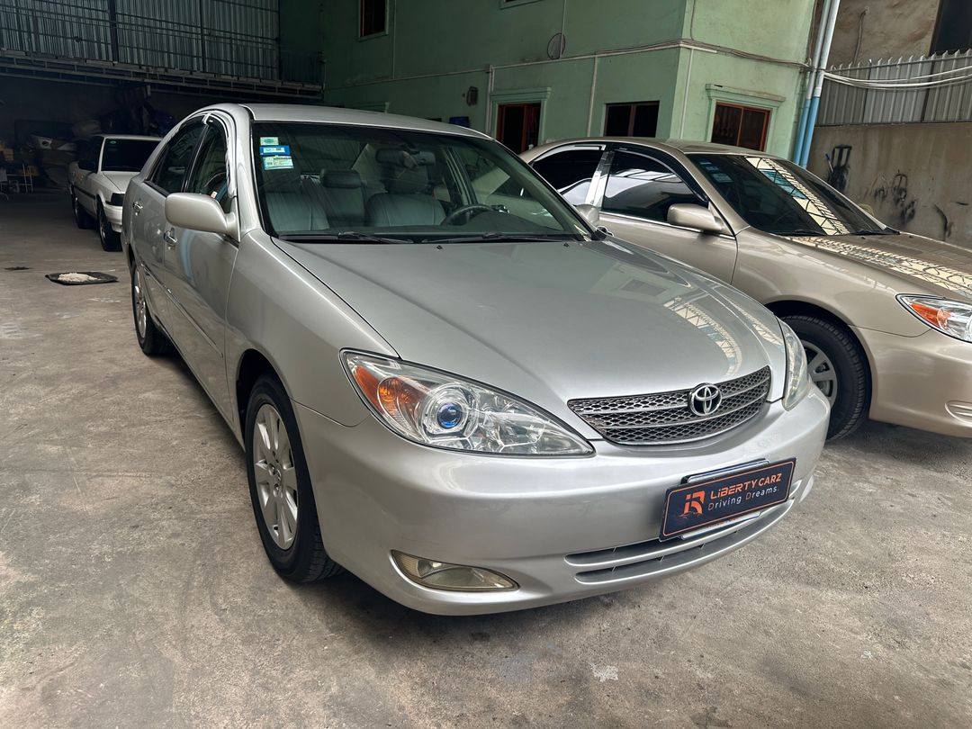 តូយ៉ូតា Camry XLE 2003forsale
