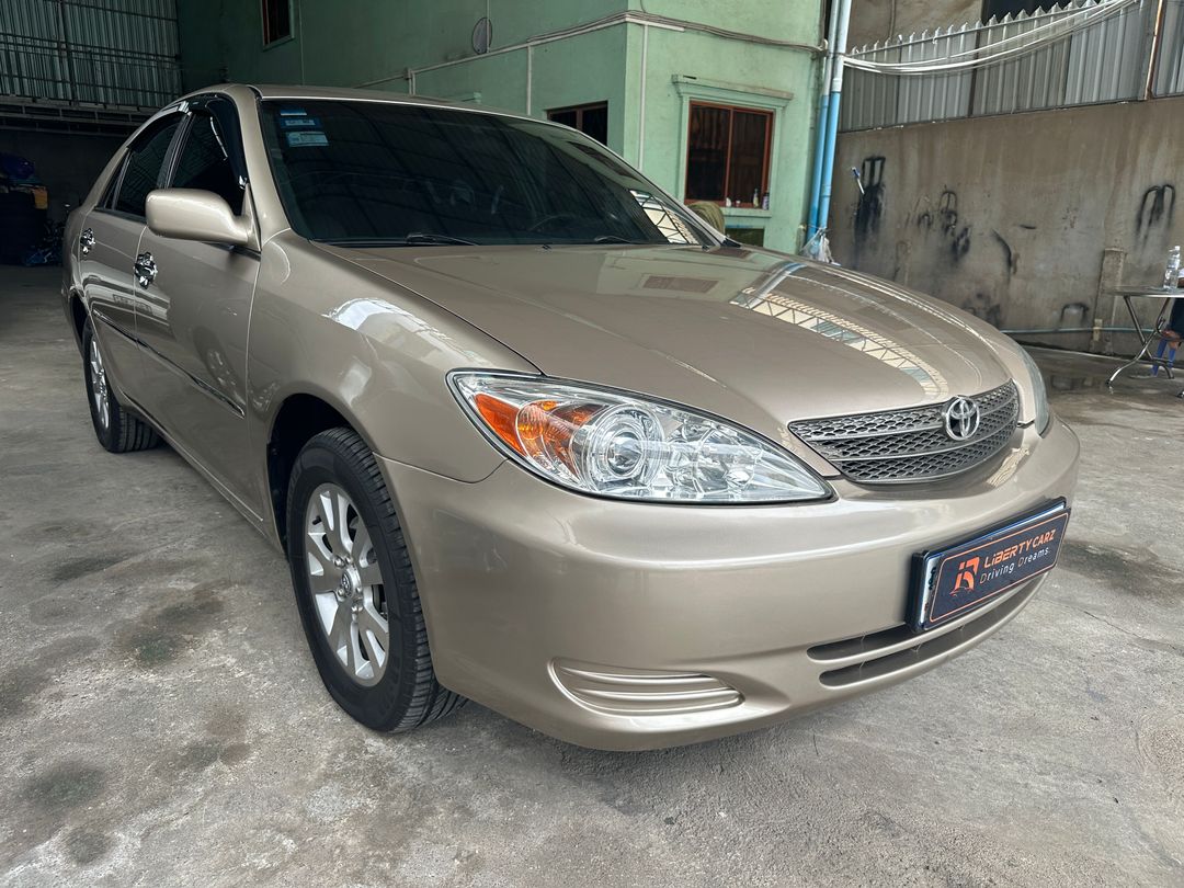 តូយ៉ូតា Camry Le 2002forsale
