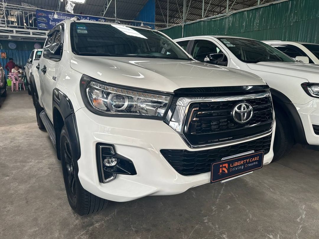 តូយ៉ូតា Hilux Revo Rally 2020forsale
