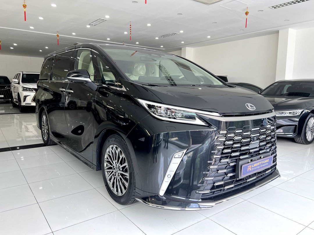 Lexus LM300H 2025forsale