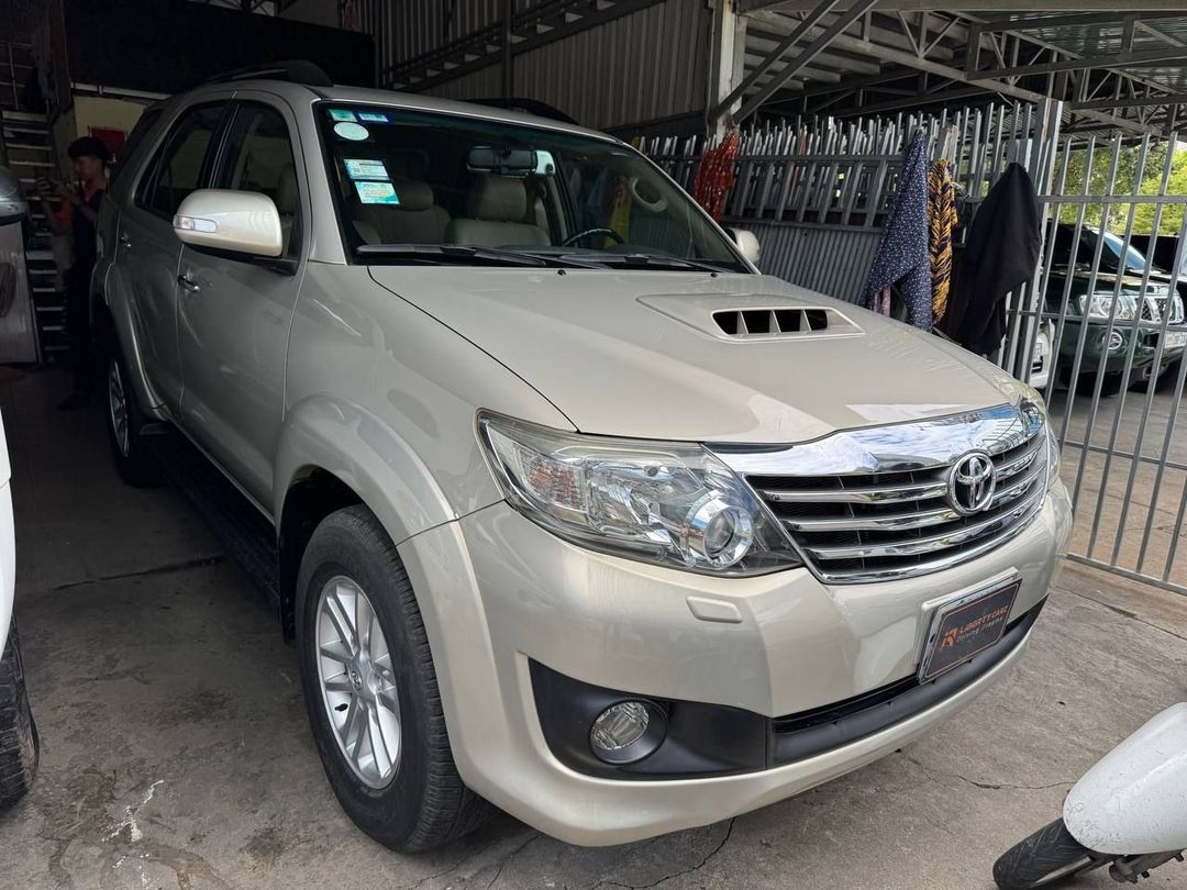 Toyota Fortuner 2013forsale