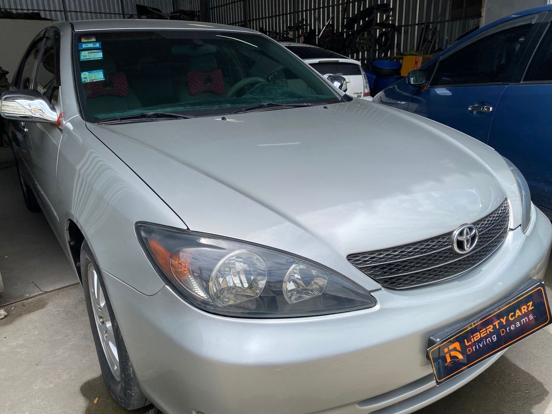 តូយ៉ូតា កាមរី 2003forsale