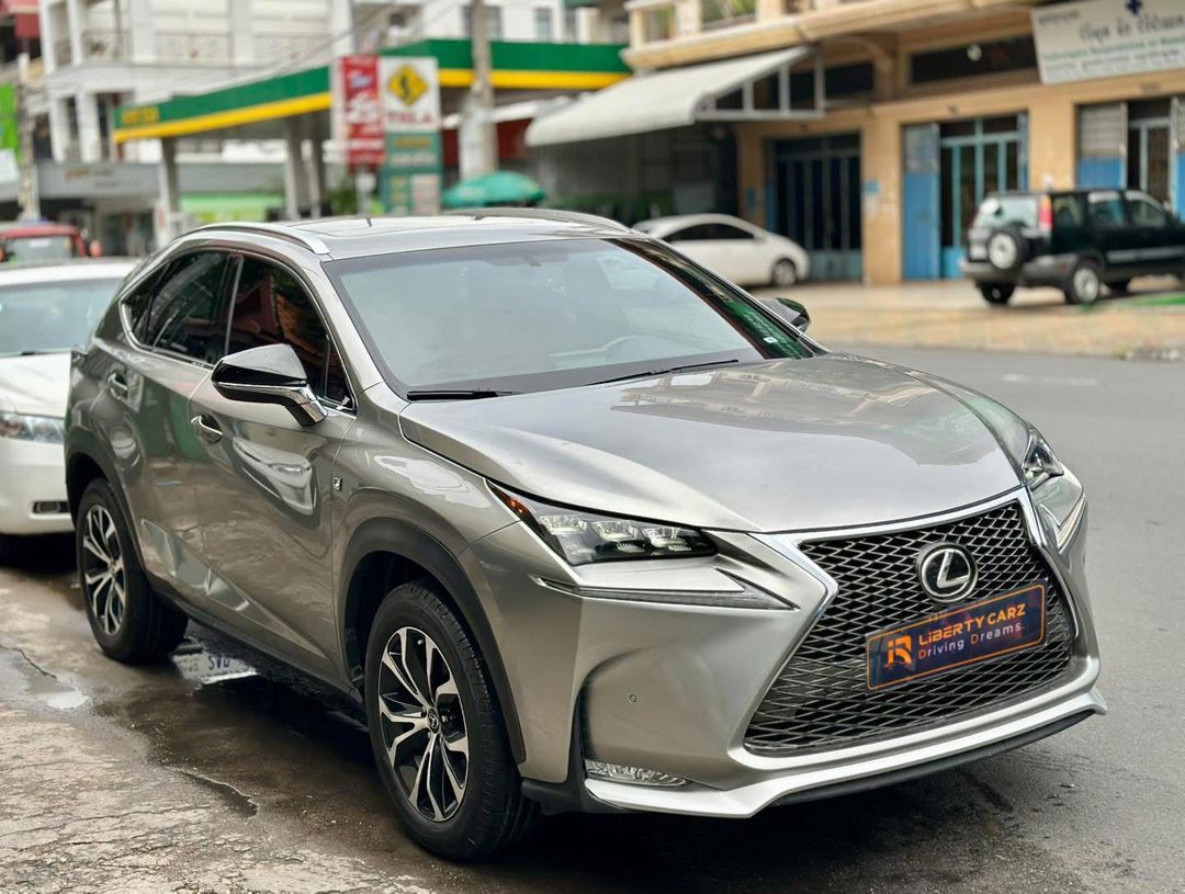 雷克萨斯 NX200t 2017forsale